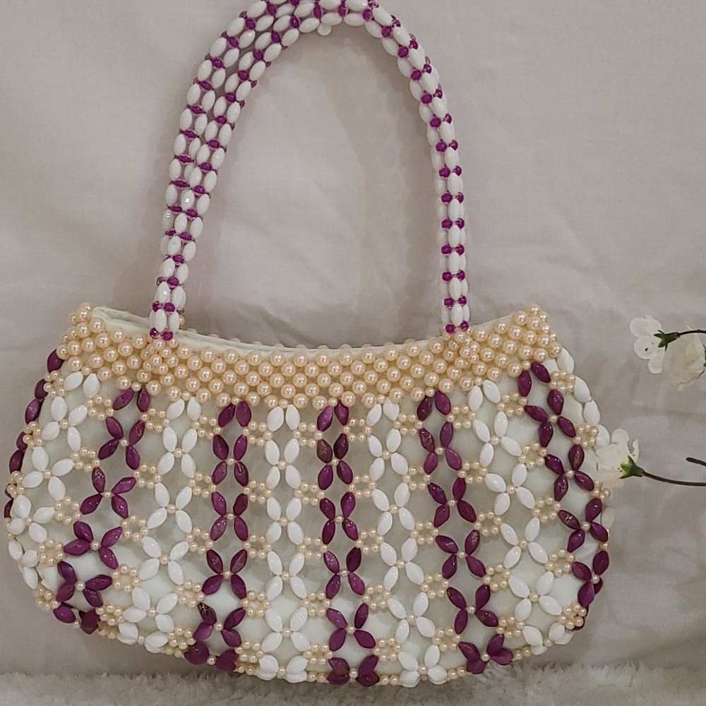 Hand bag, purse